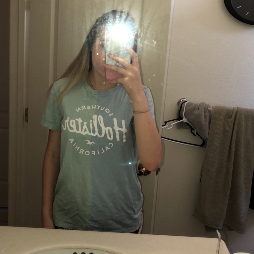 Hollister shirt